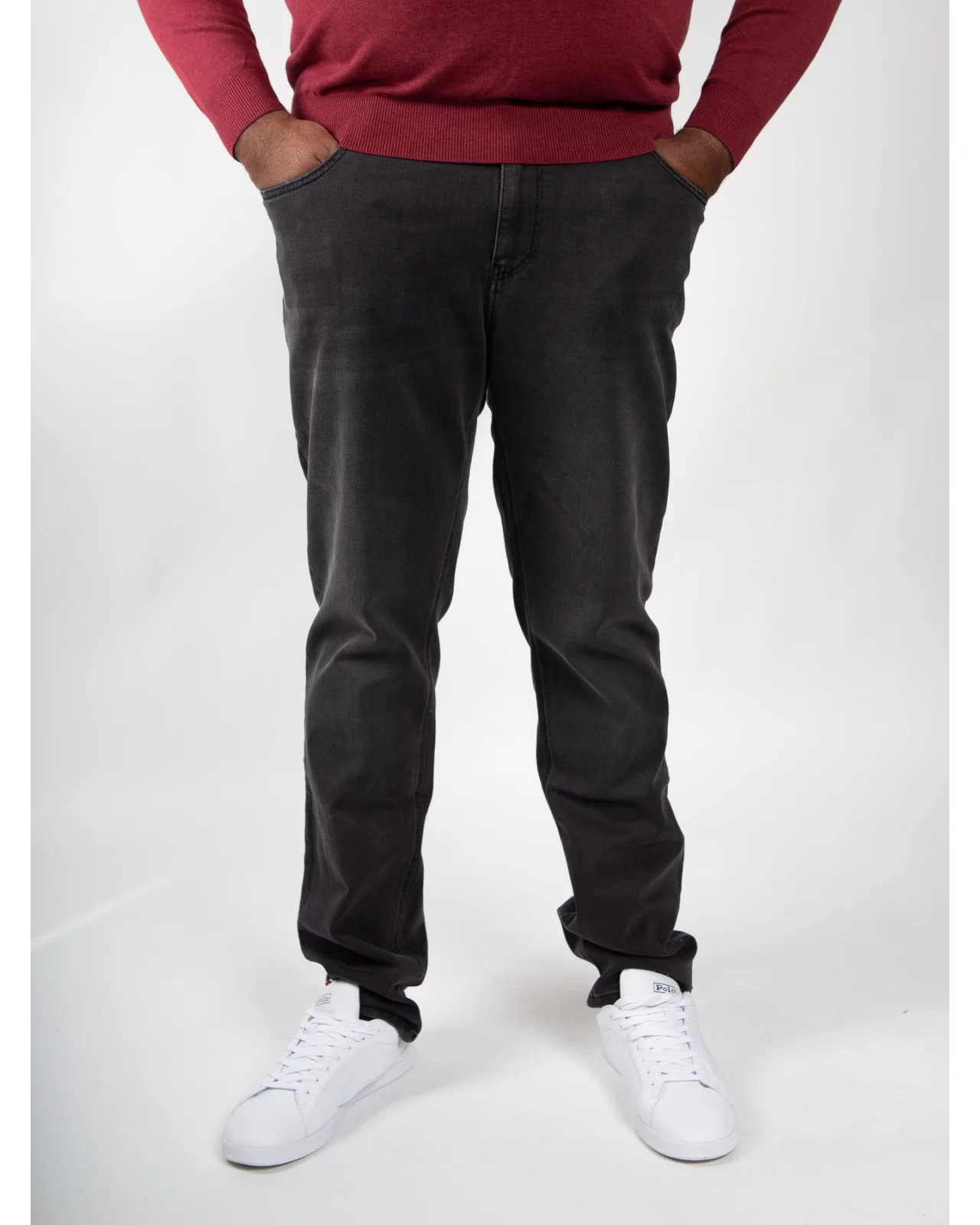 Jean Maneven noir grande longueur de jambe 38US