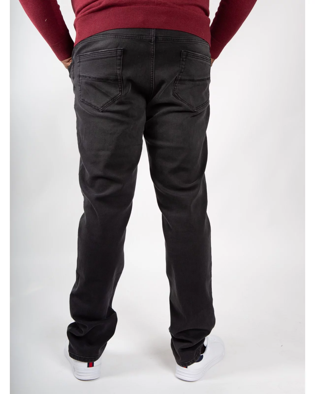 Jean Maneven noir grande longueur de jambe 38US