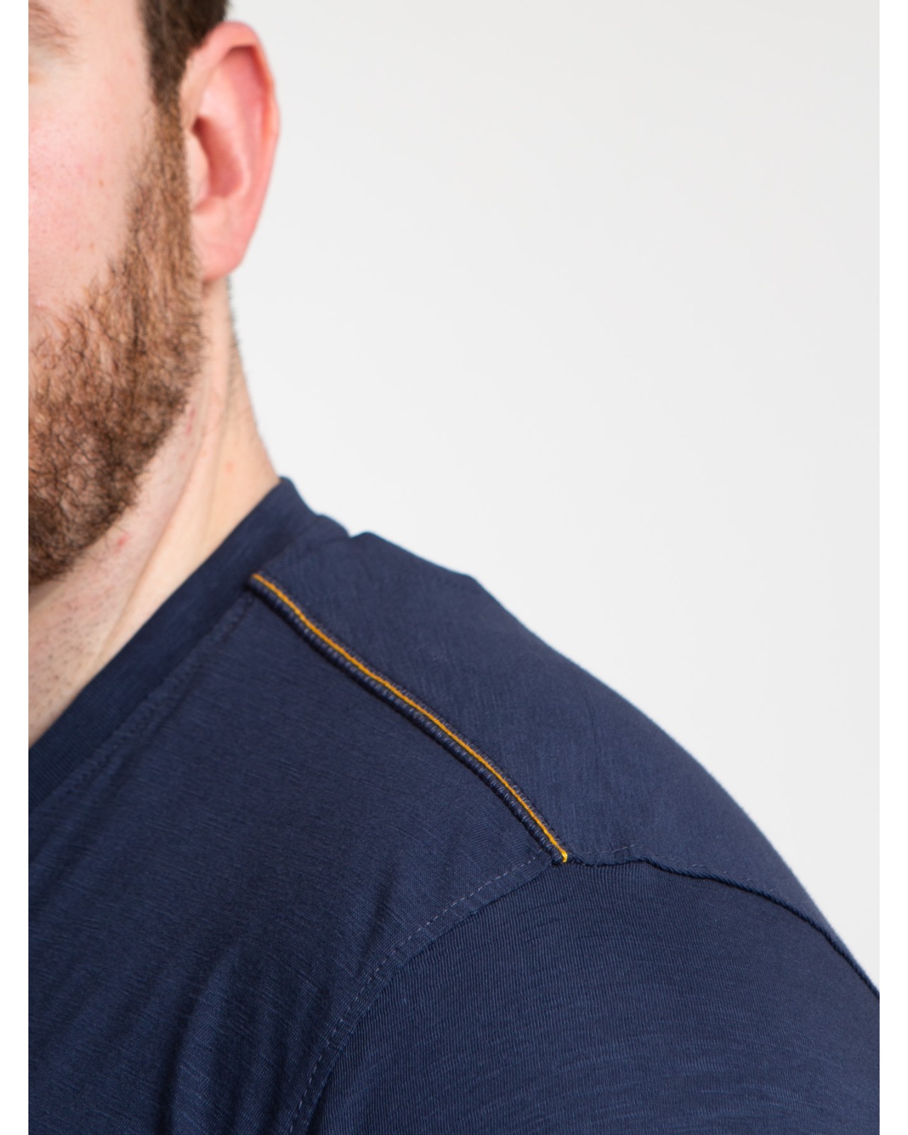 Tee shirt flammé col en V San Roch grande taille bleu marine