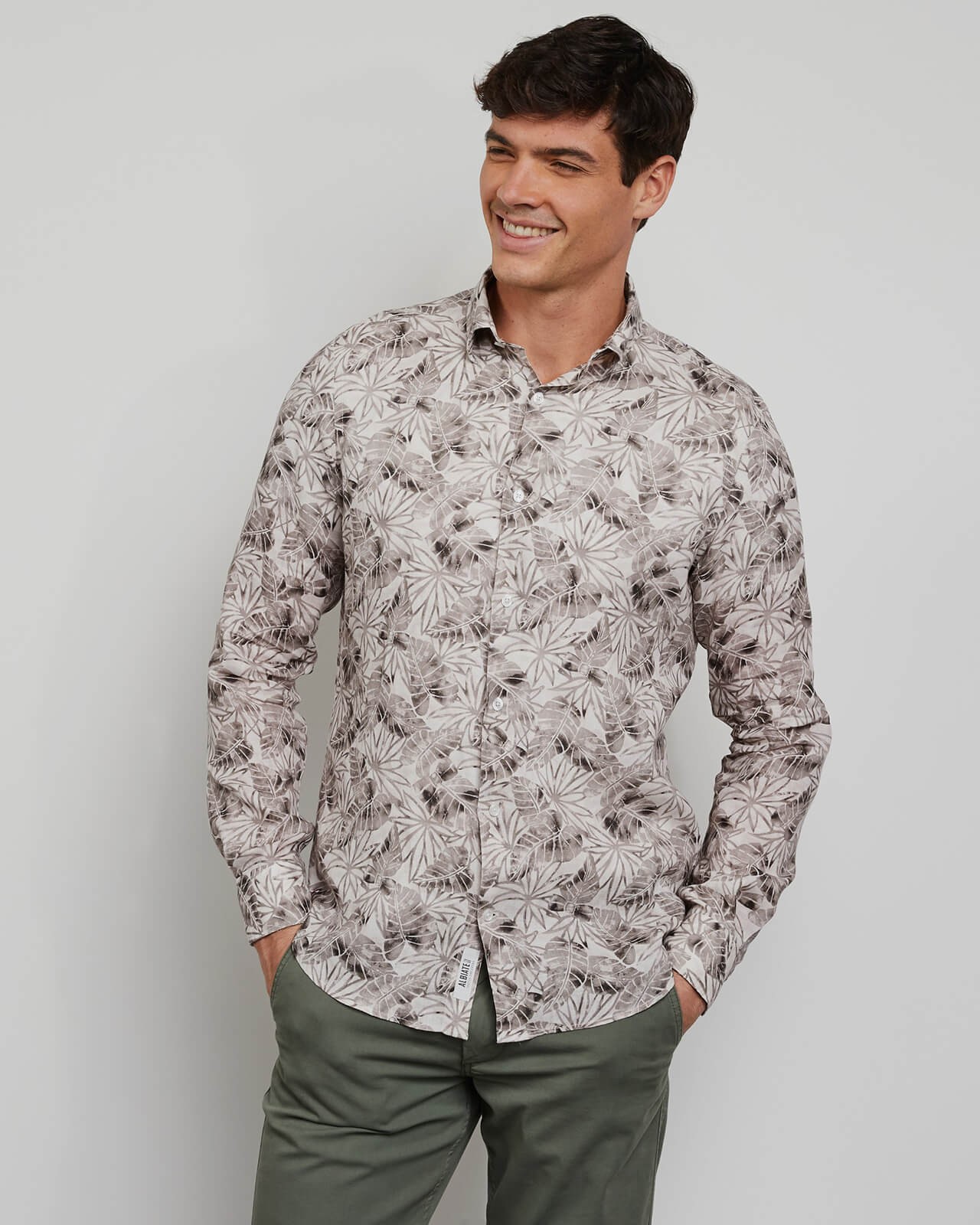 Chemise slim en lin grande taille beige