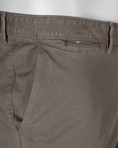 Short chino grande taille vert olive