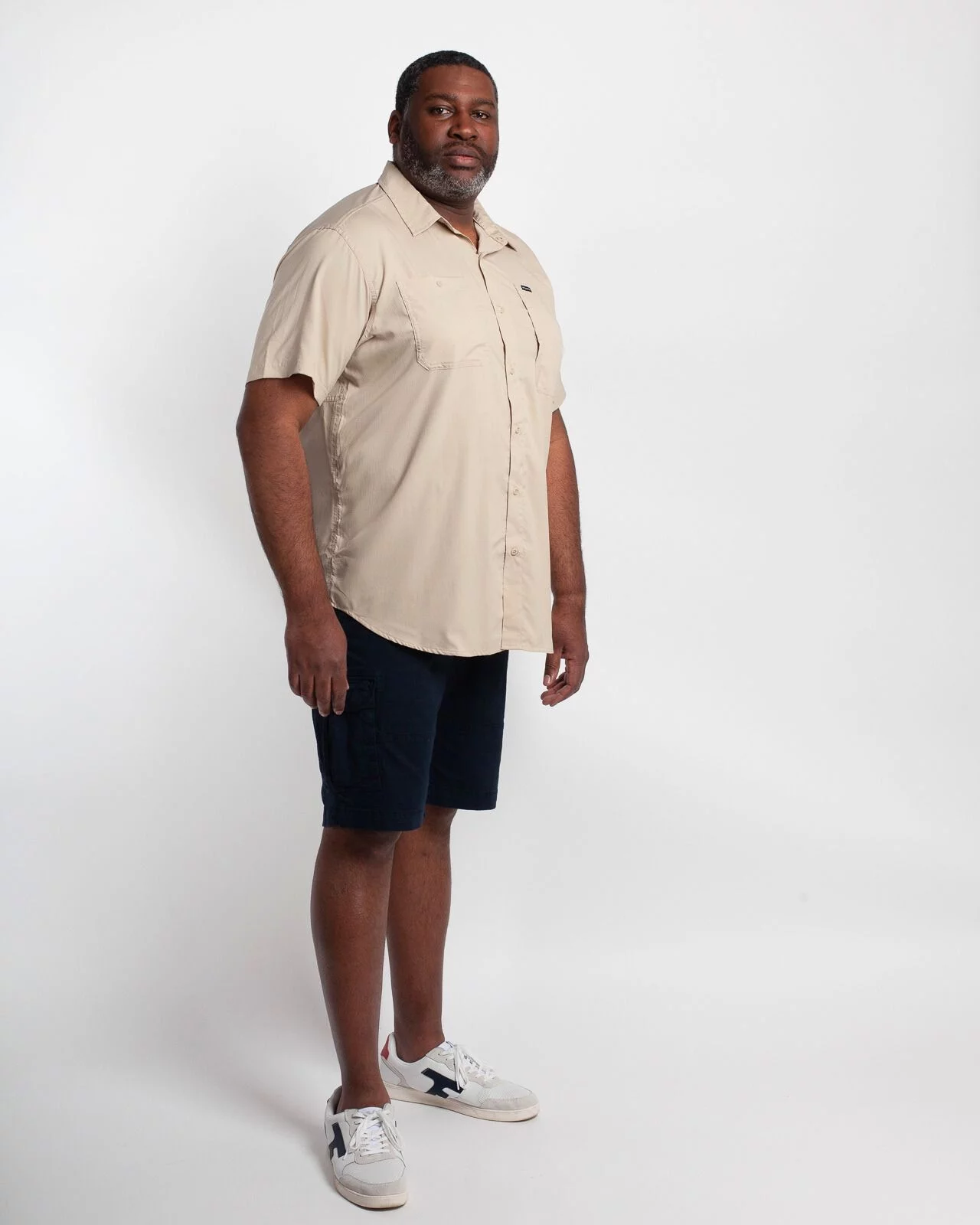 Short cargo grande taille bleu marine