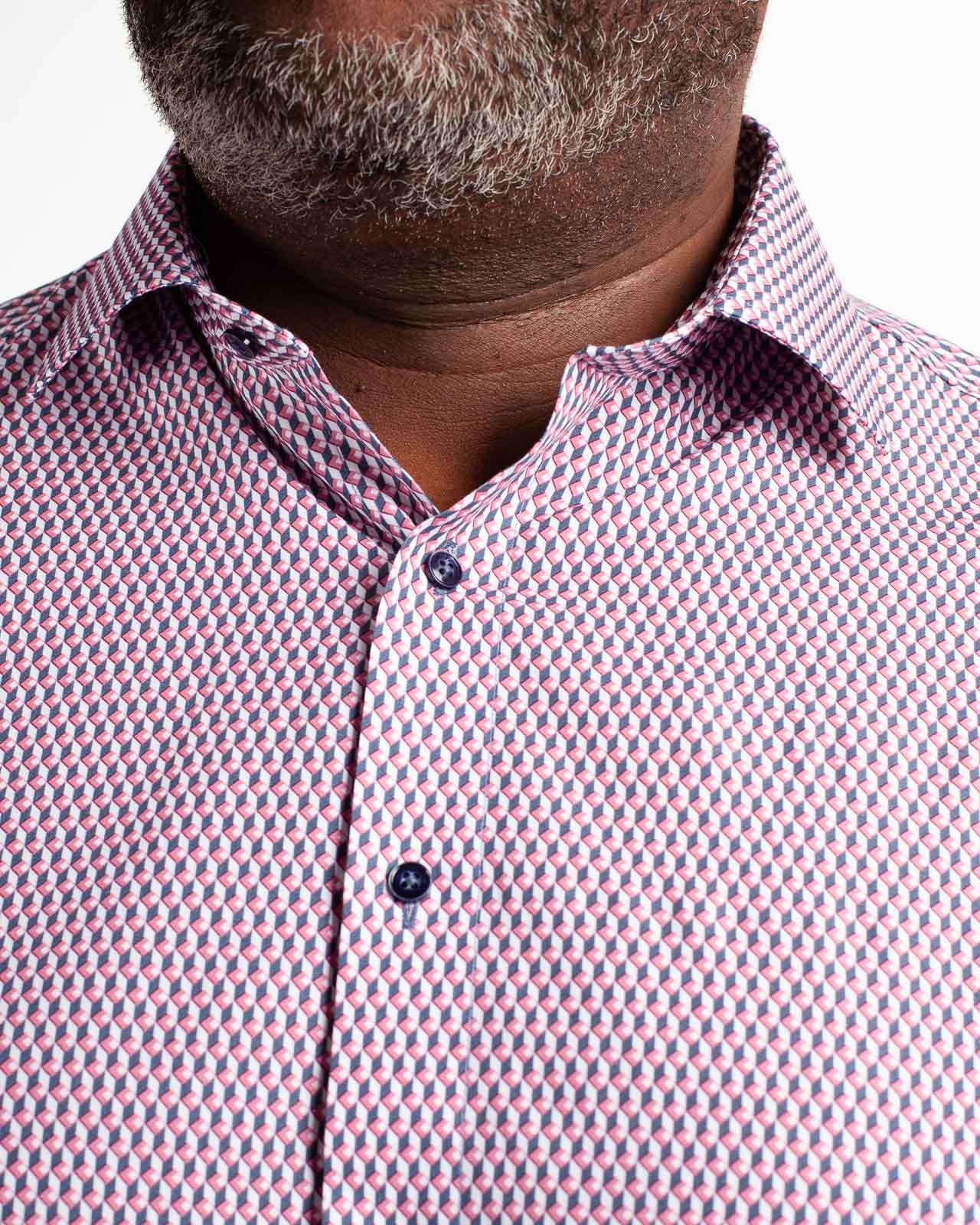 Chemise géométrique grande taille rose