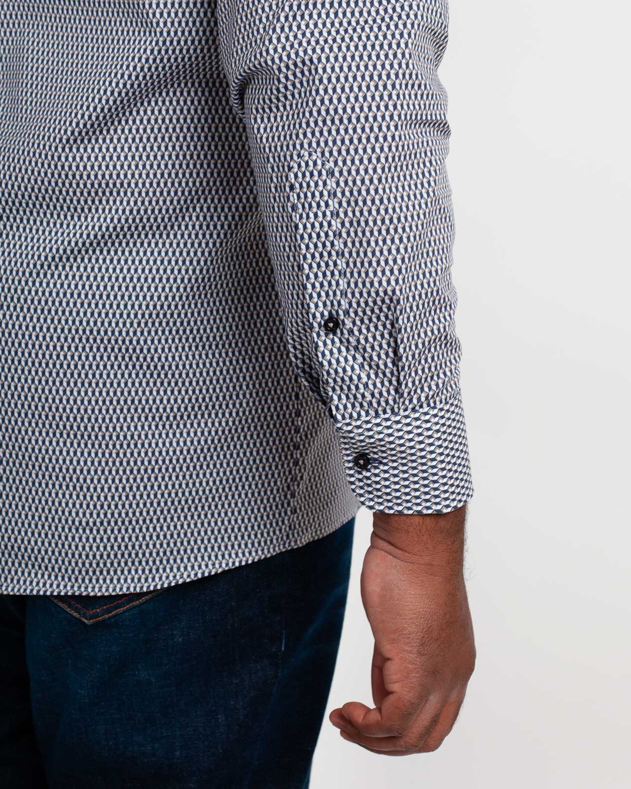 Chemise géométrique grande taille bleu marine