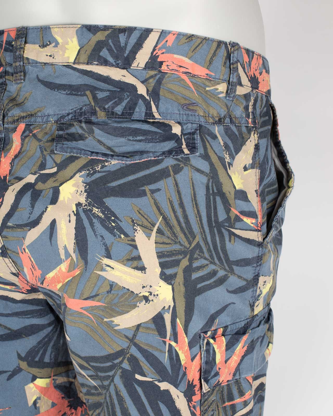 Short cargo imprimé grande taille bleu