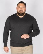 Pull en coton grande taille col V anthracite