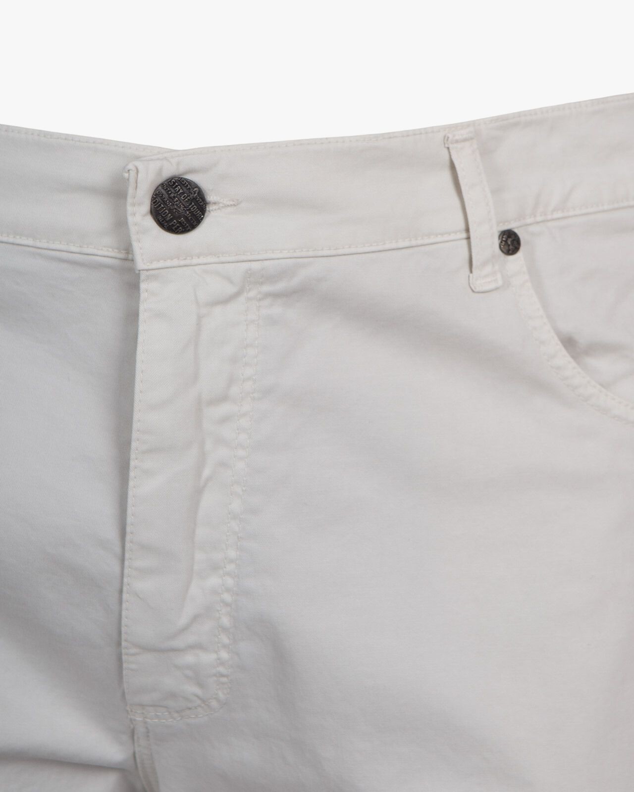 Short chino 5 poches grande taille écru