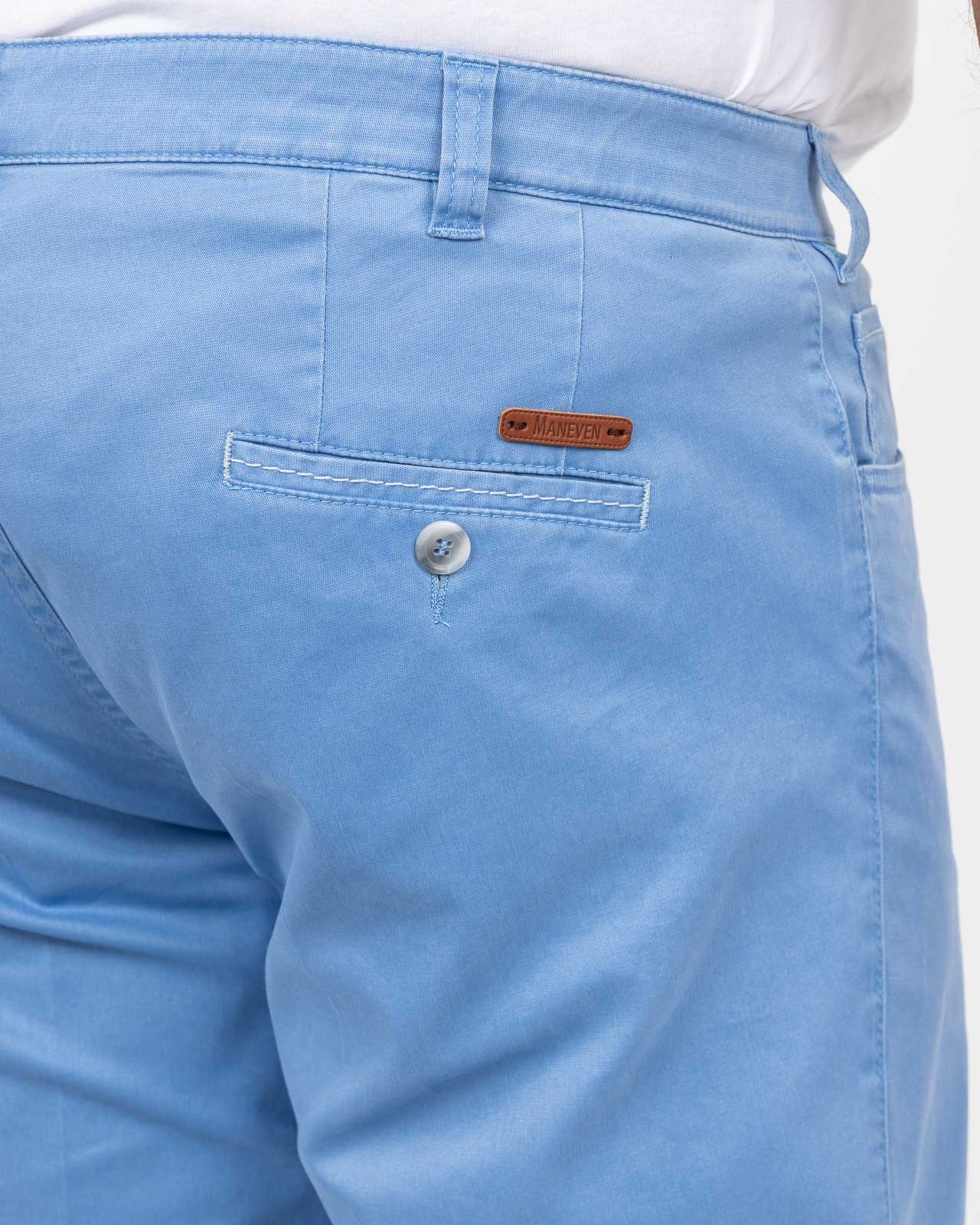 Pantalon chino grande taille bleu clair