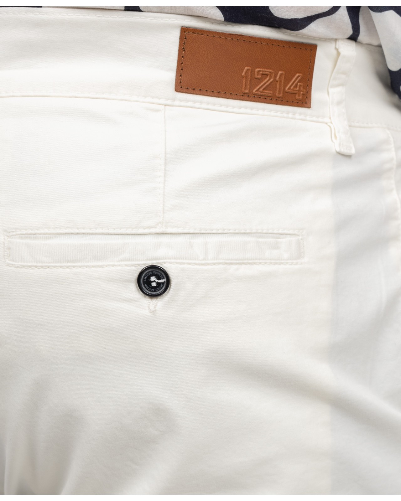 Short chino twill grande taille blanc cassé