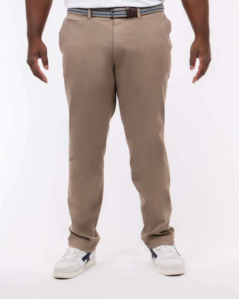 Pantalon chino avec ceinture grande taille grand taupe