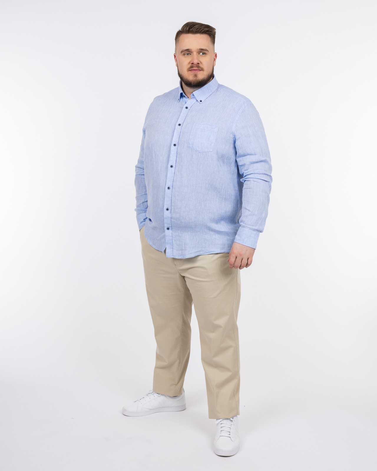 Chemise en lin grande taille bleu ciel