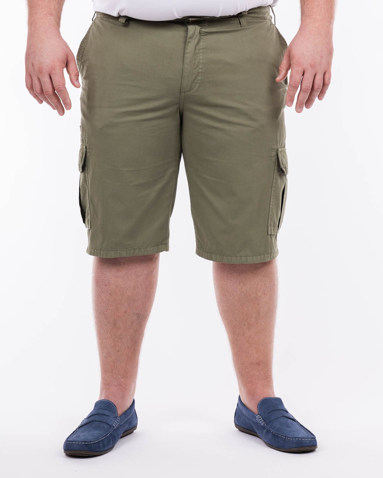Short cargo grande taille vert kaki