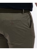 Short chino avec ceinture grande taille vert