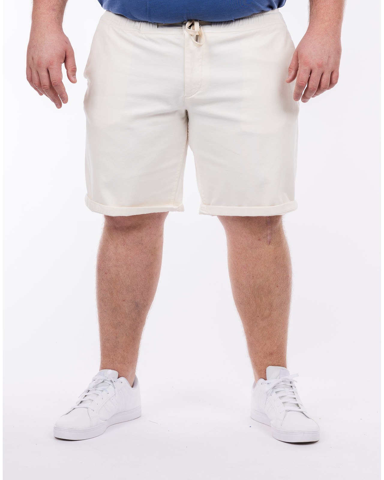 Short en maille stretch grande taille blanc cassé