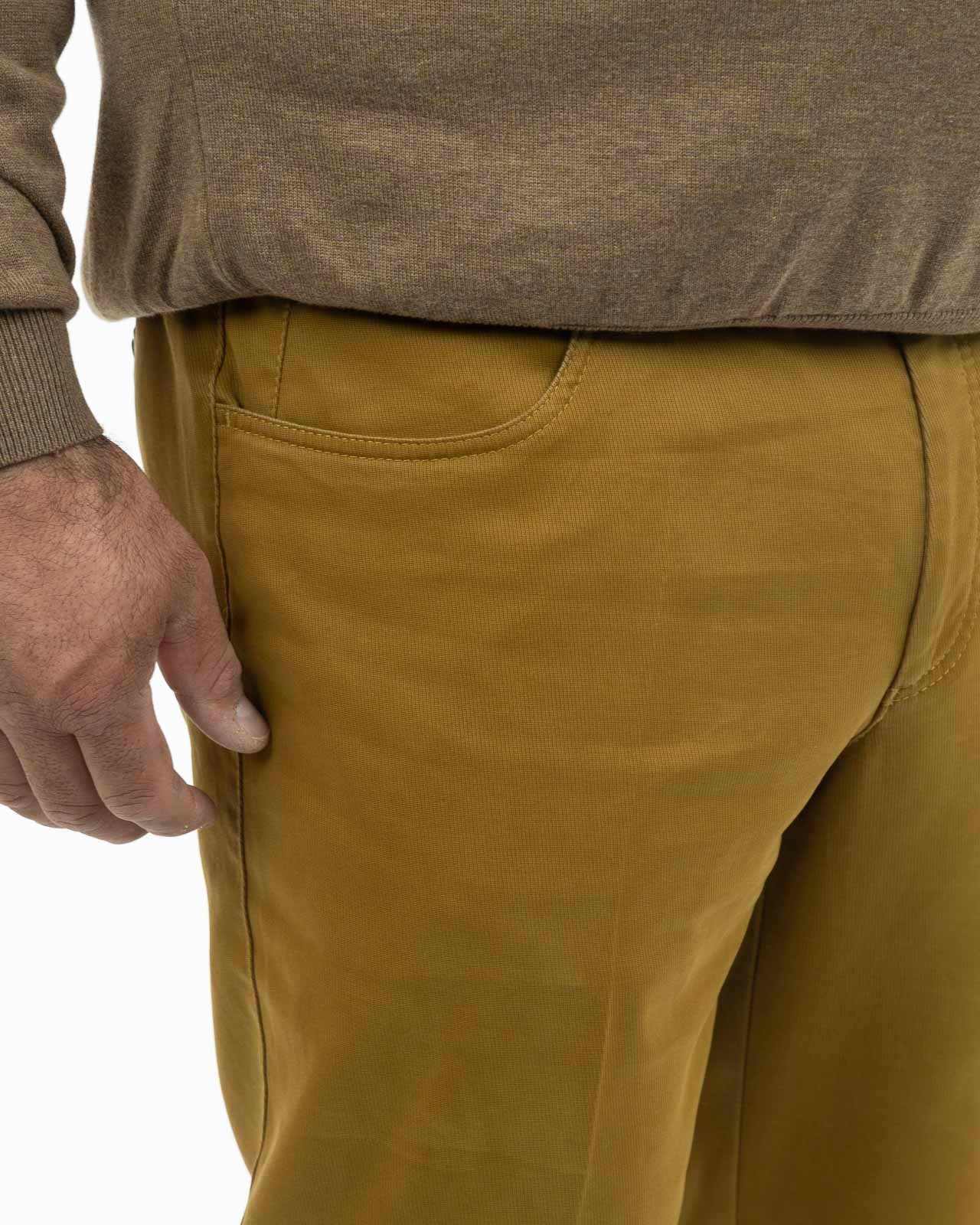 Pantalon chino grande taille jaune