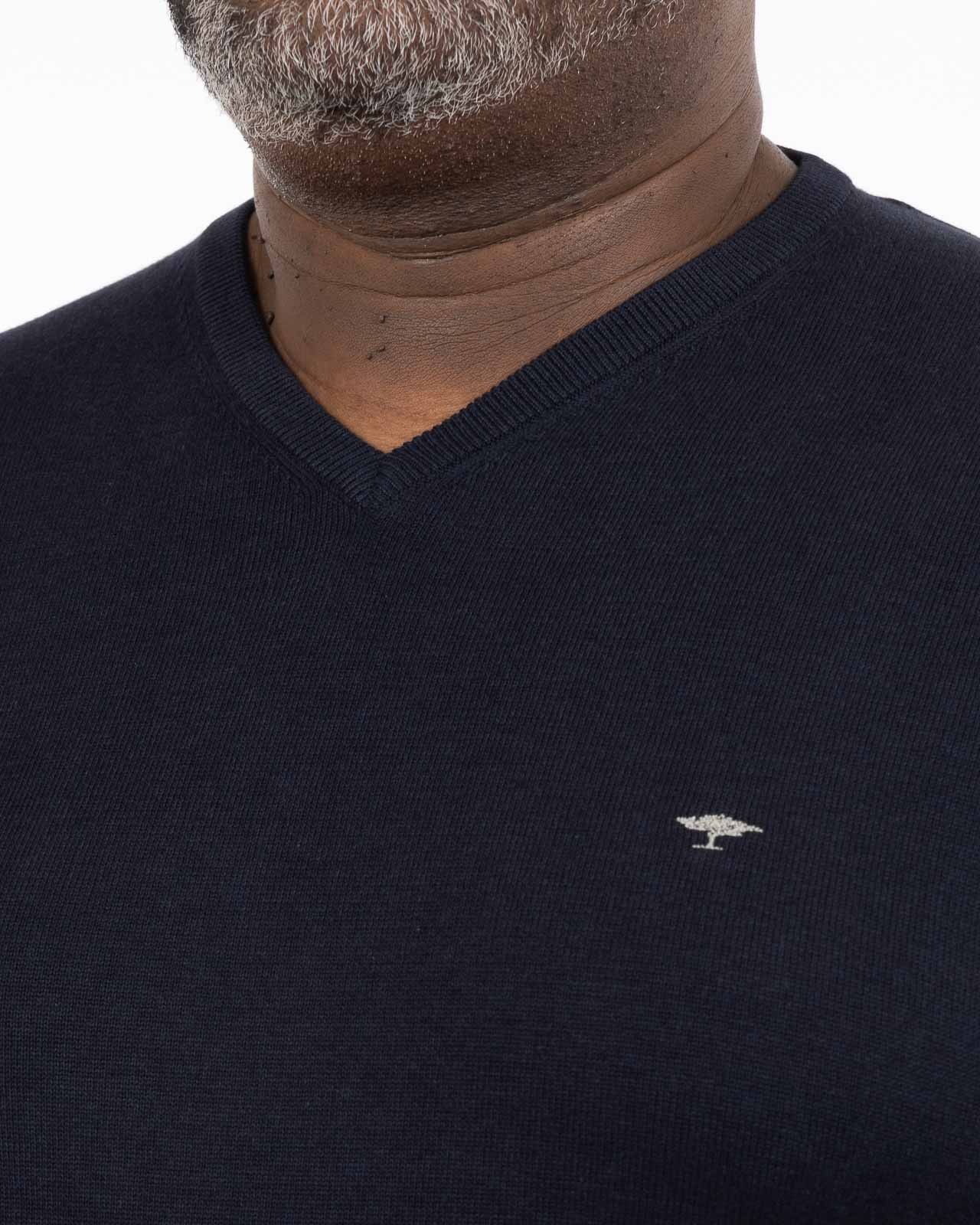 Pull col V homme grand bleu marine