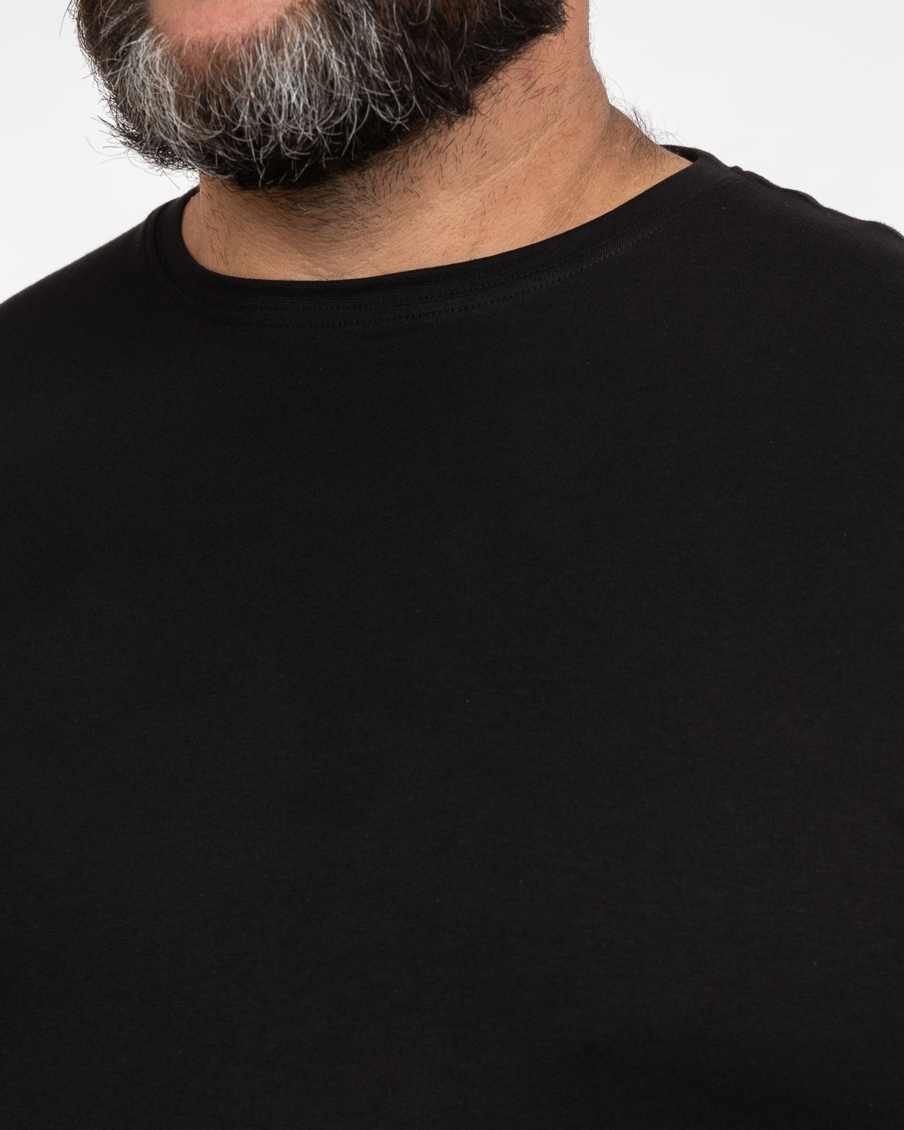 Tee shirt col rond grande taille noir en coton