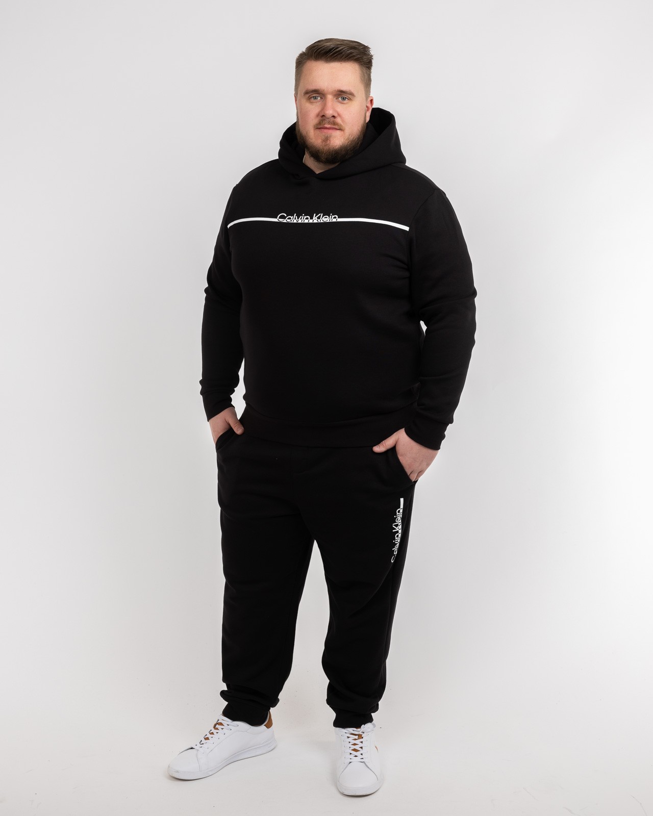 Haut de survêtement à capuche grande taille noir