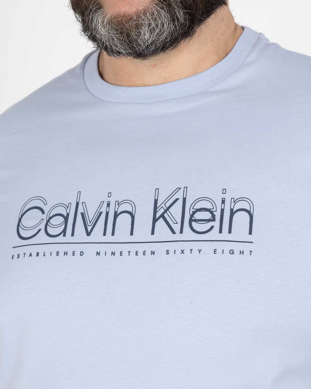 T-shirt grande taille bleu ciel