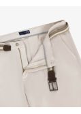 Pantalon chino avec ceinture grande taille écru