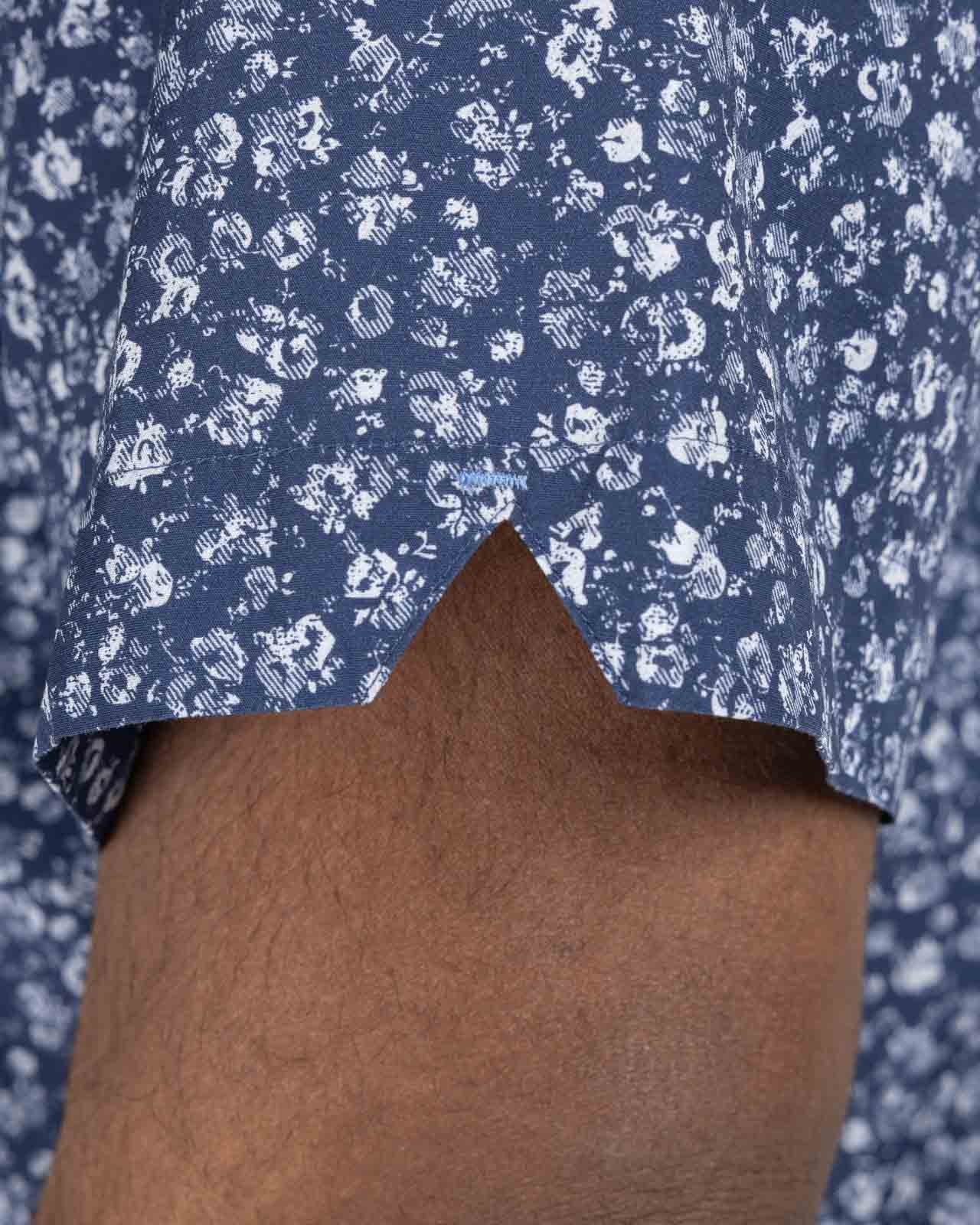 Chemisette popeline fleurie grande taille bleu marine