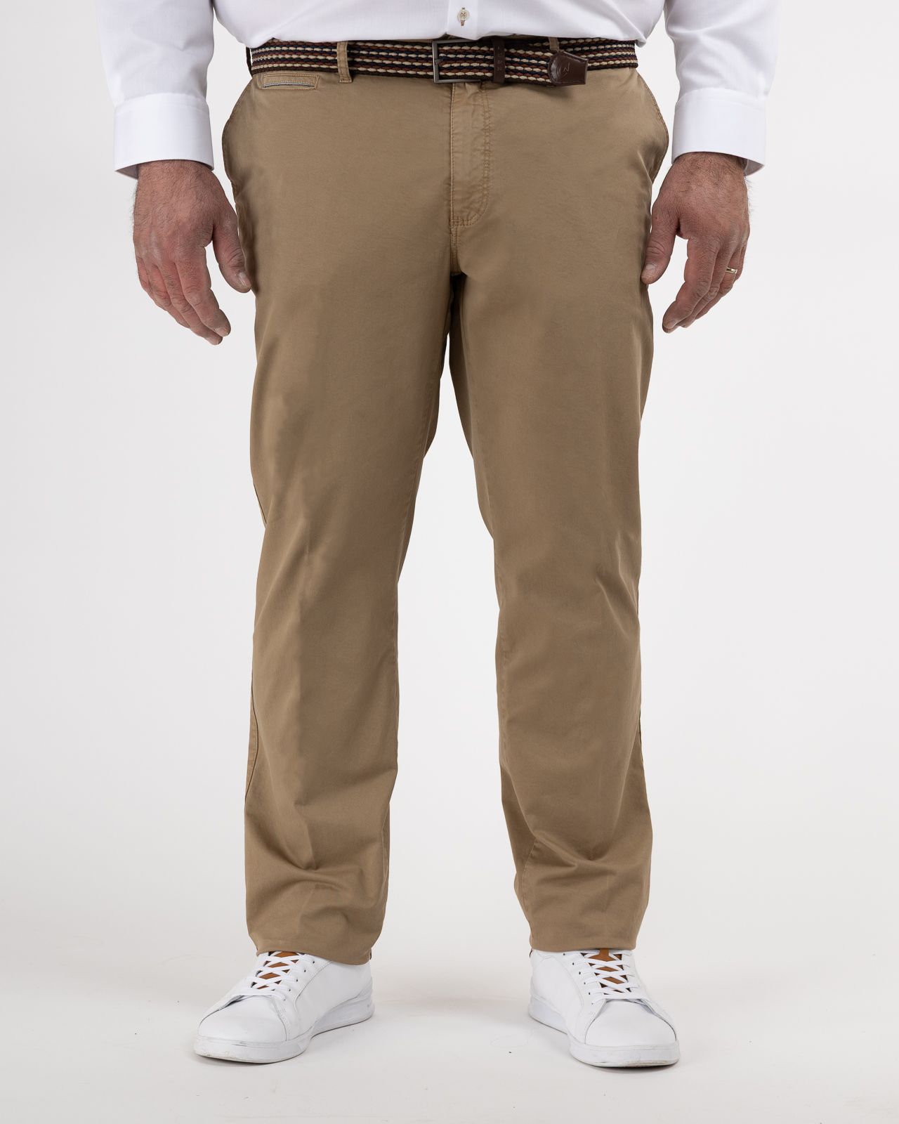 Pantalon chino en twill avec ceinture grande taille beige