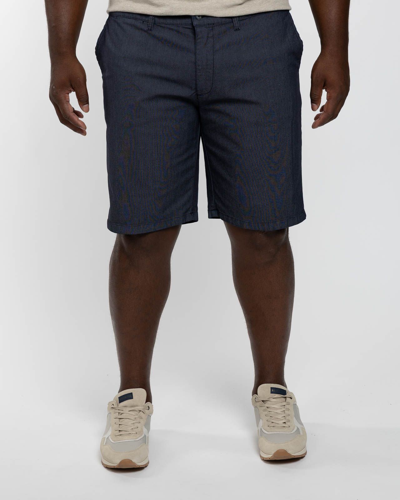 Short chino grande taille bleu marine