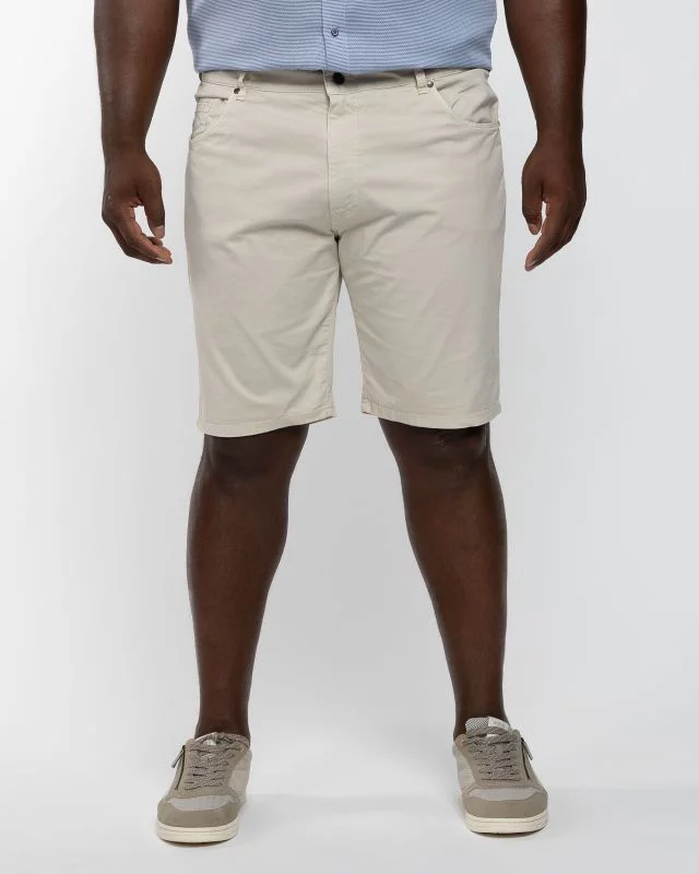 Short 5 poches grande taille beige