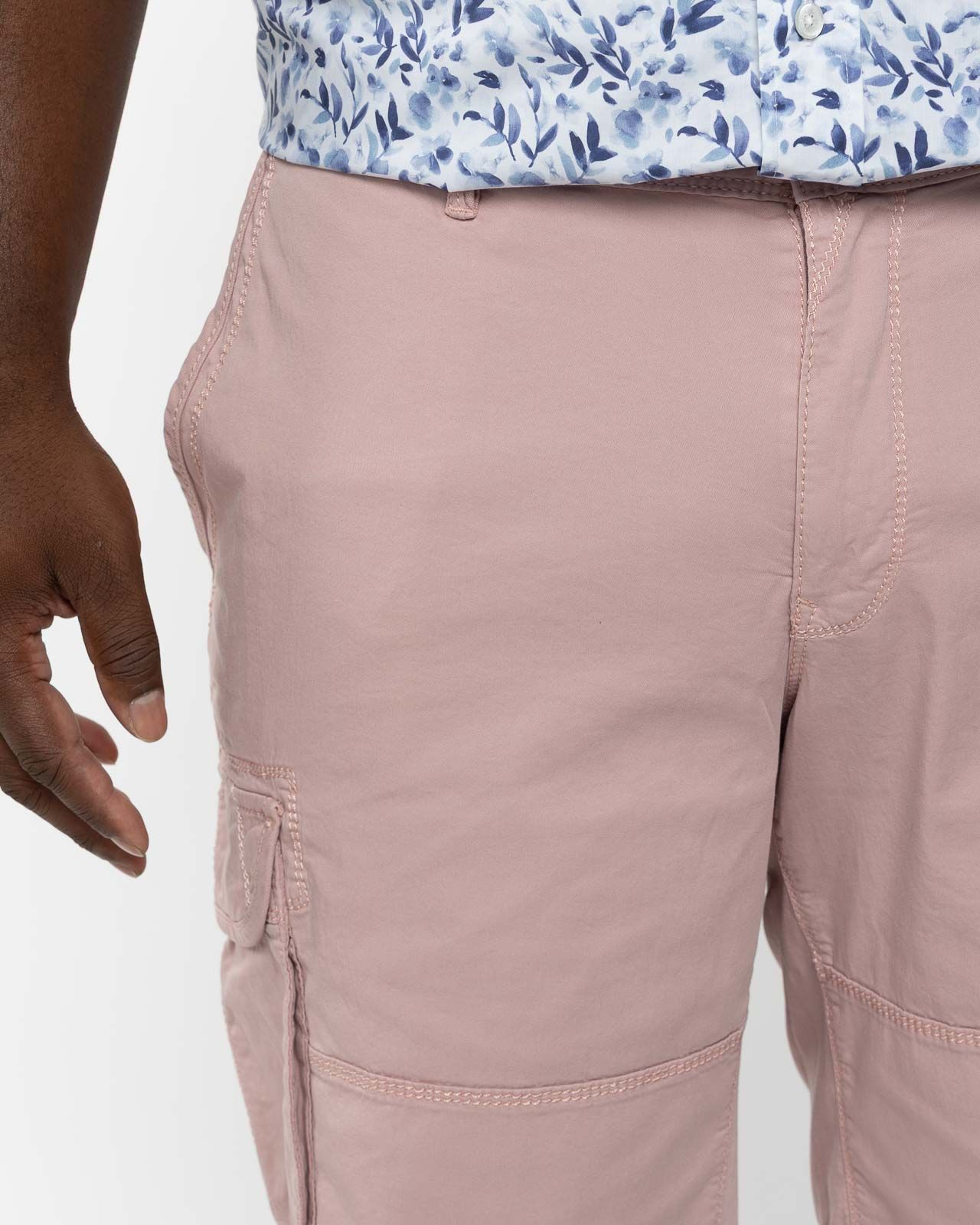 Short cargo grande taille vieux rose
