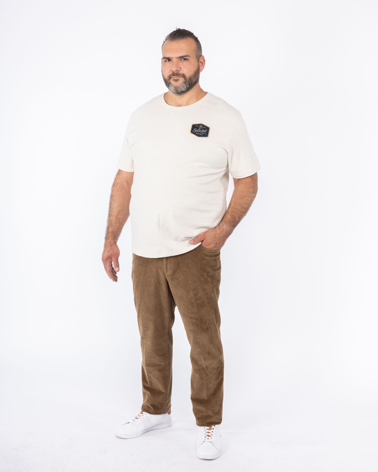 Pantalon chino grande taille en velours marron