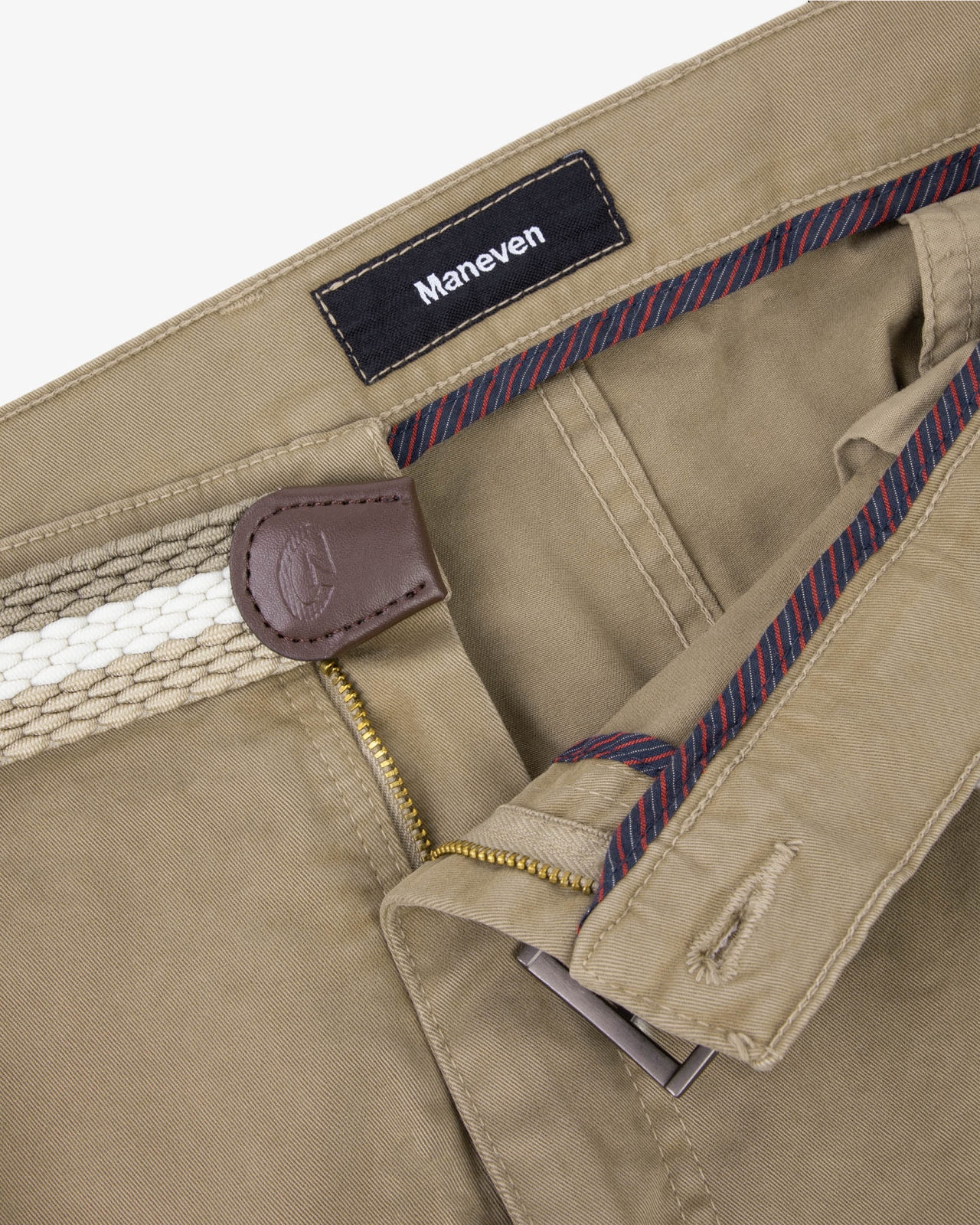 Pantalon chino avec ceinture grande taille beige