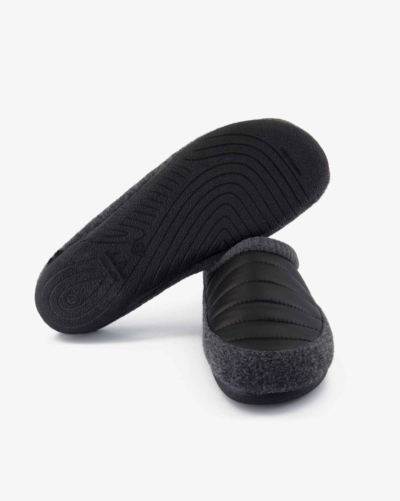 Chaussons matelassés grande taille noir