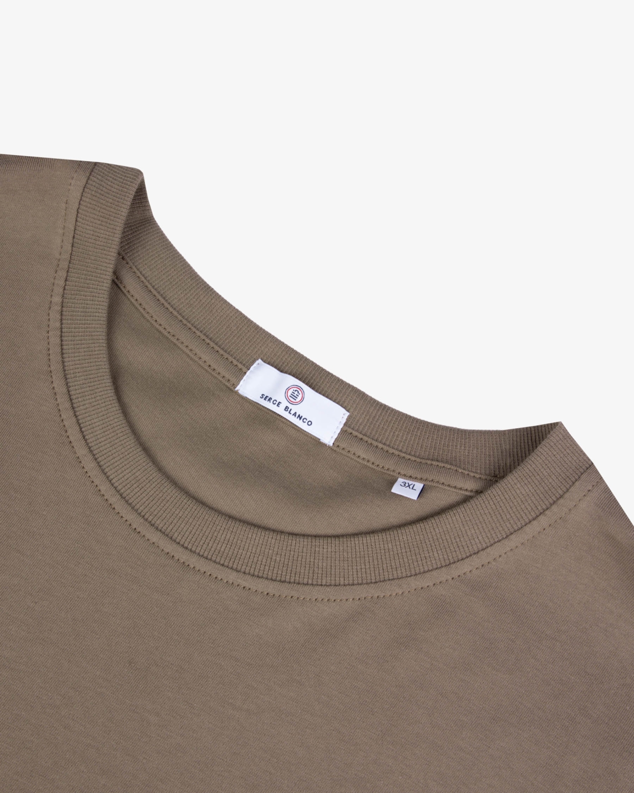 T-shirt grande taille marron