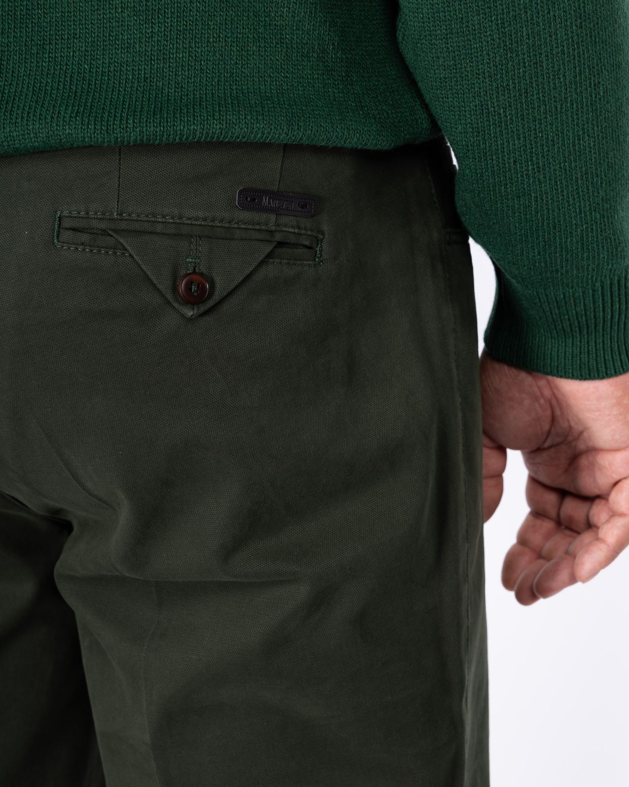 Pantalon chino grande taille twill vert