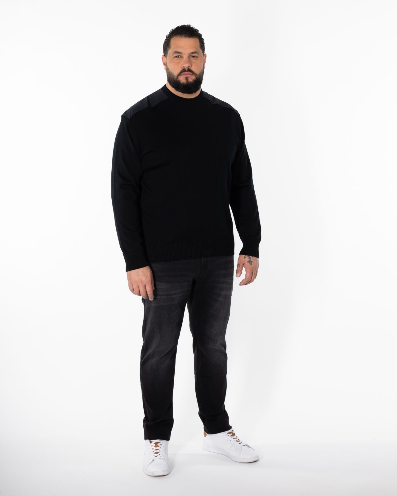 Pull col rond grande taille noir