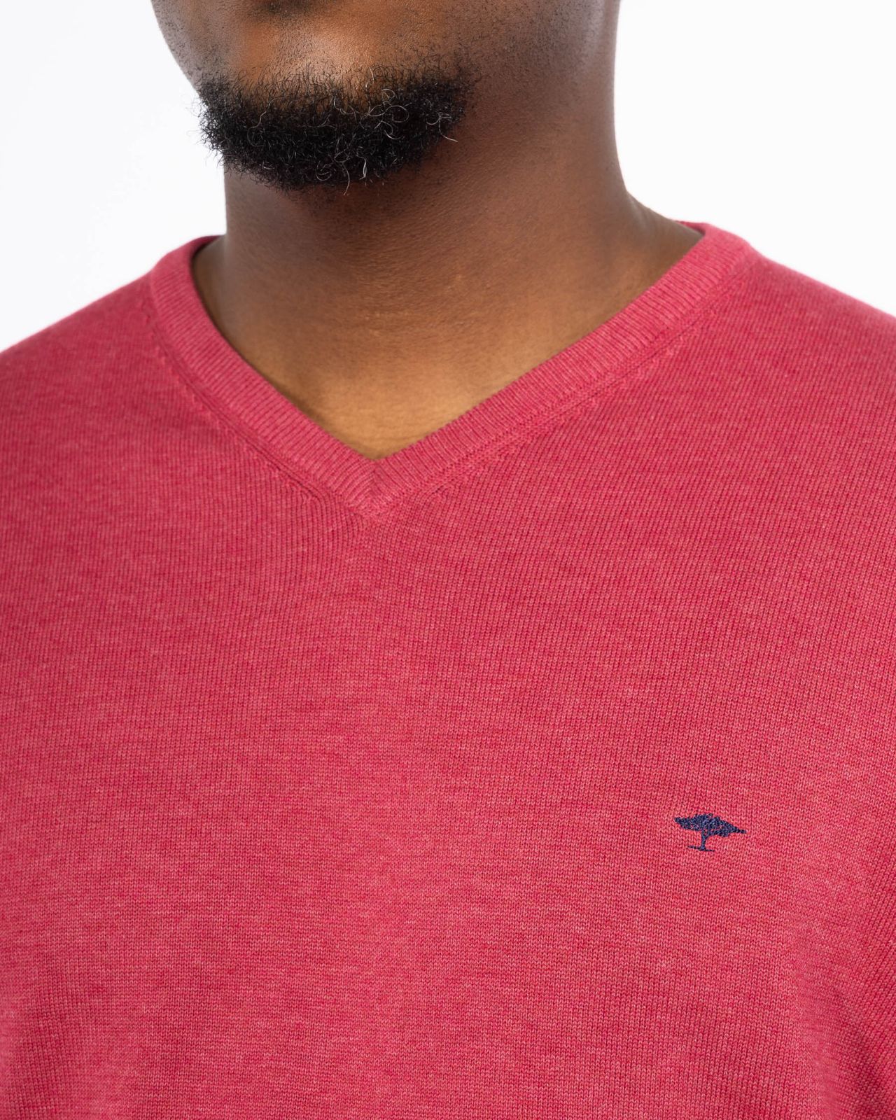 Pull col en V homme grand rose