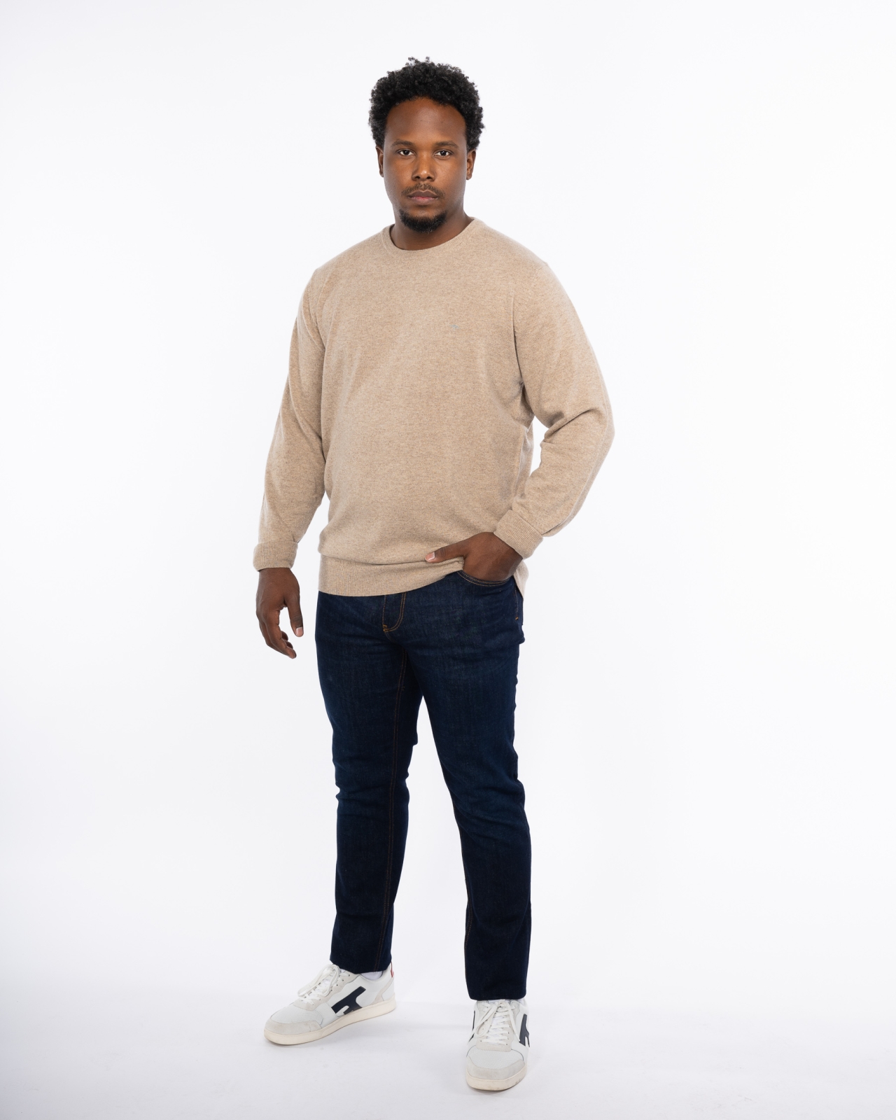 Pull en laine homme grand beige