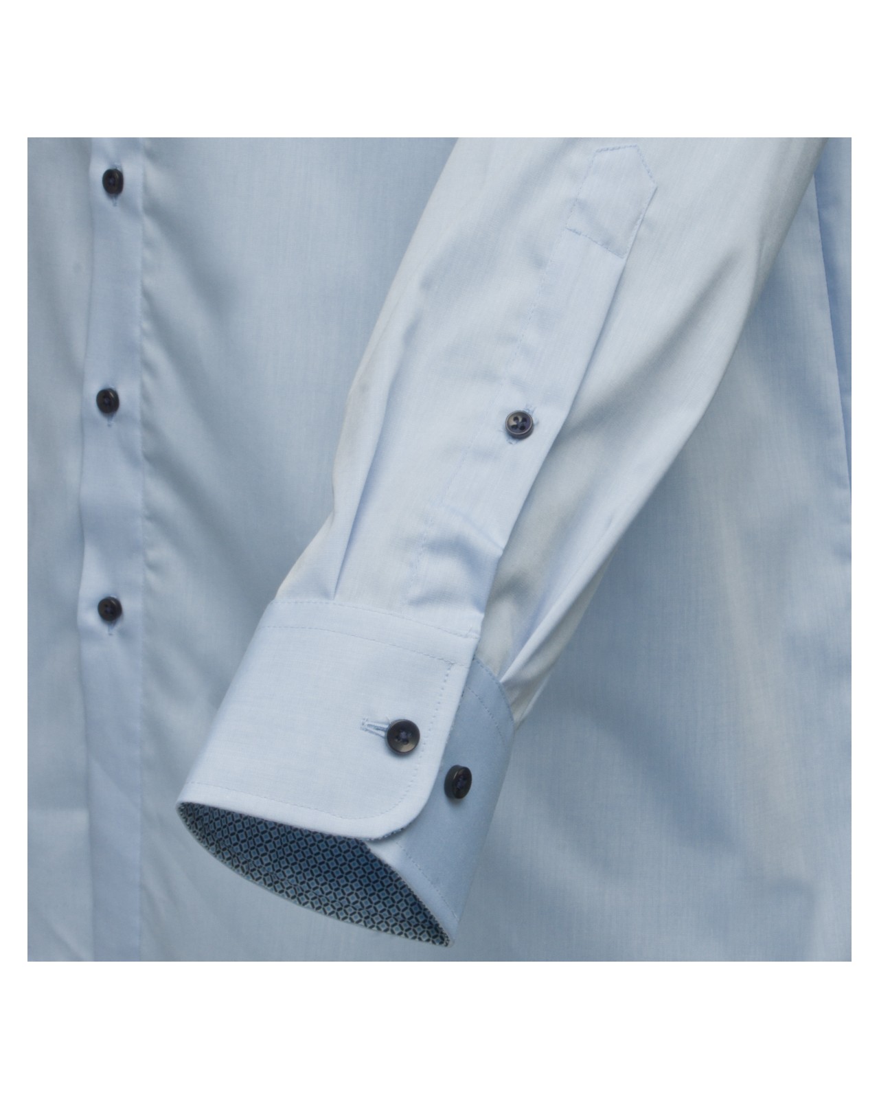 Chemise Maneven manches extra-longues 72 cm bleue avec opposition