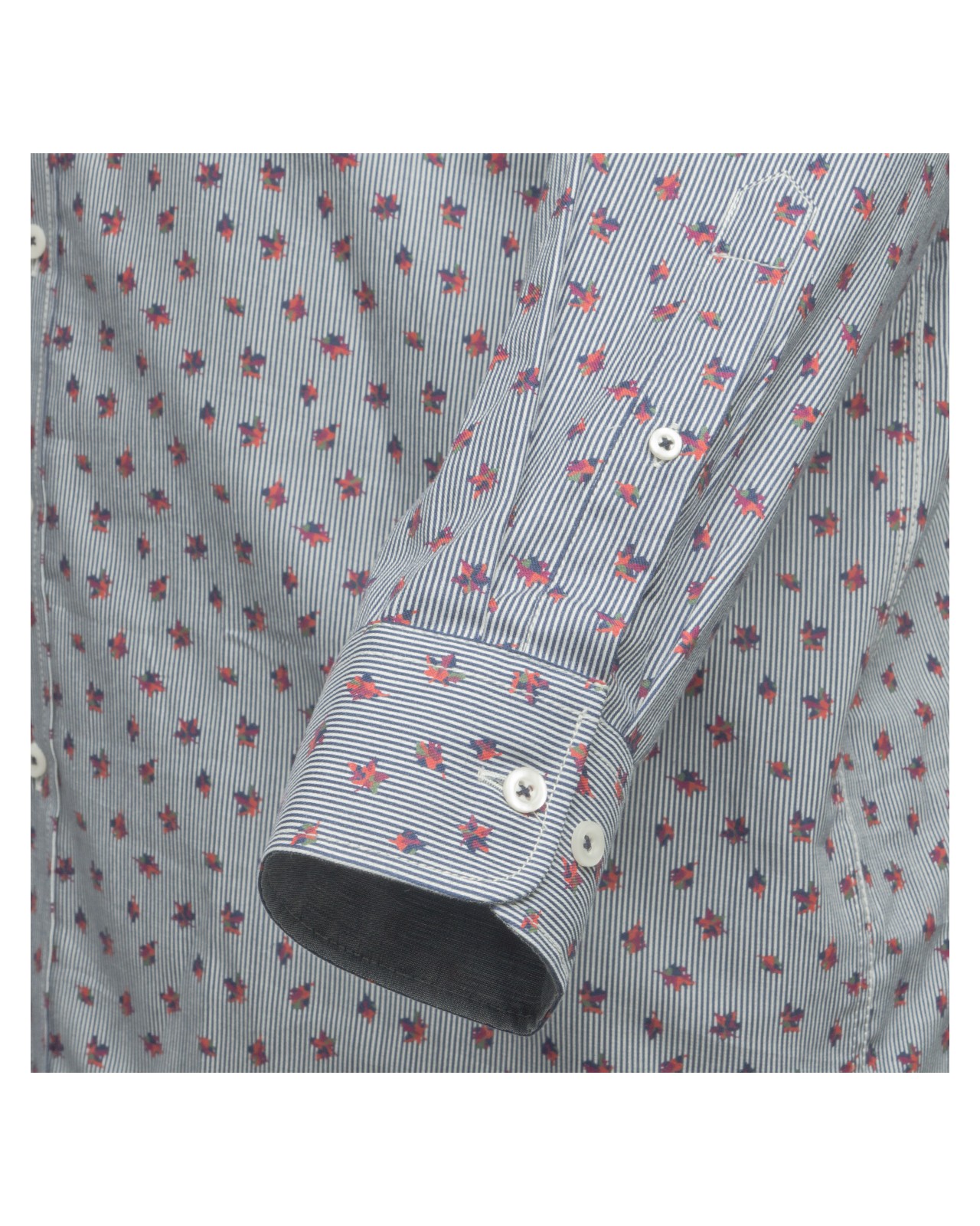 Chemise fleurie Maneven grande taille en coton bleu marine