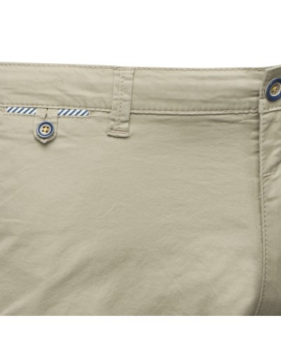 Short chino Bugatti en coton grande taille beige