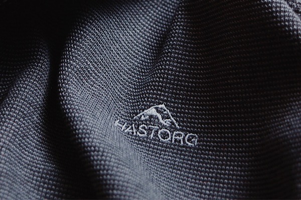 Une pièce au style atemporel - Size Factory - Broderie 