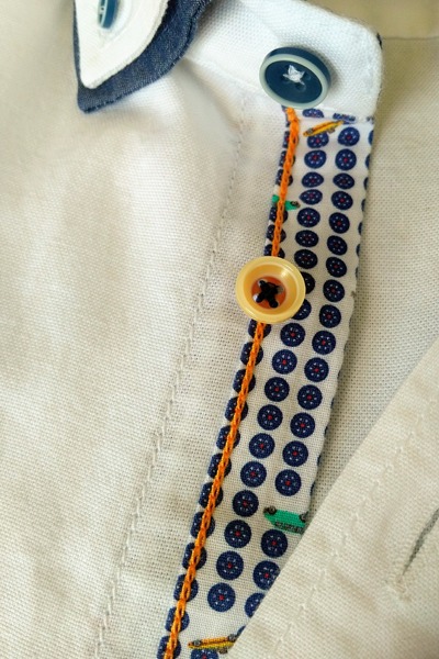 Bouton ivoire chemise blanche