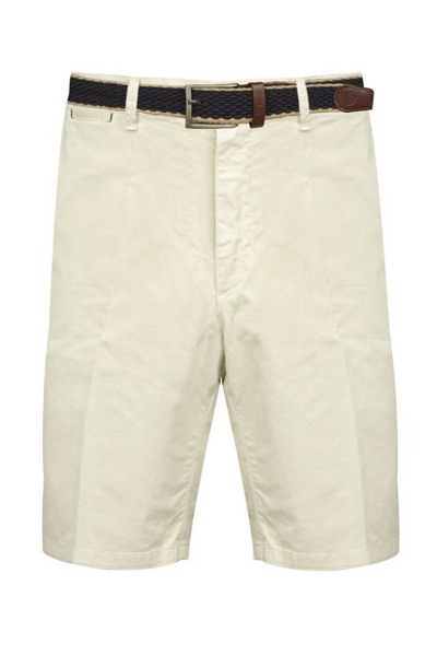 Short grande taille avec ceinture