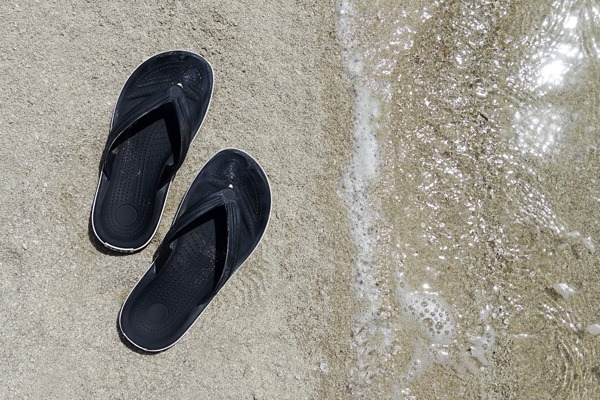 Porter des tongs : le confort en toutes circonstances