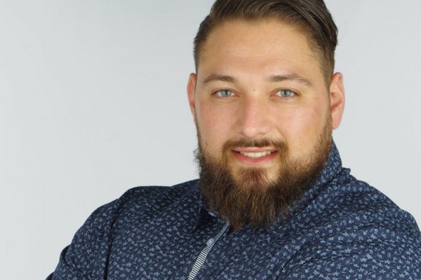 Chemise adaptée au homme grande taille