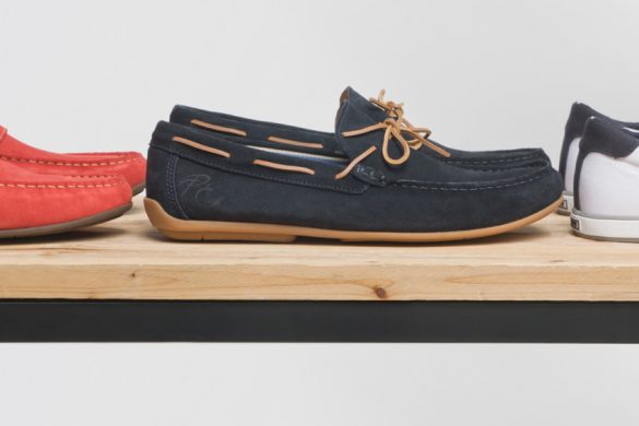 chaussures aux couleurs variées