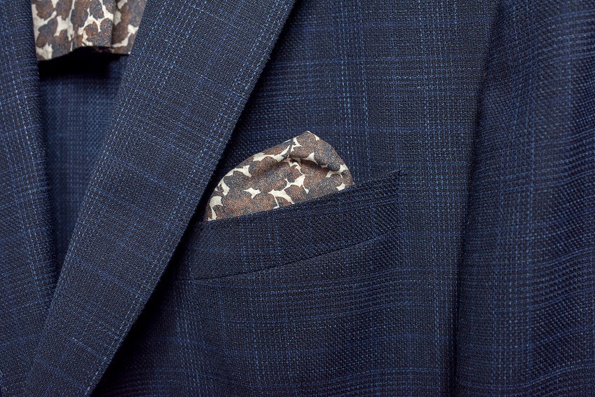 Costume bleu marine pour homme grande taille