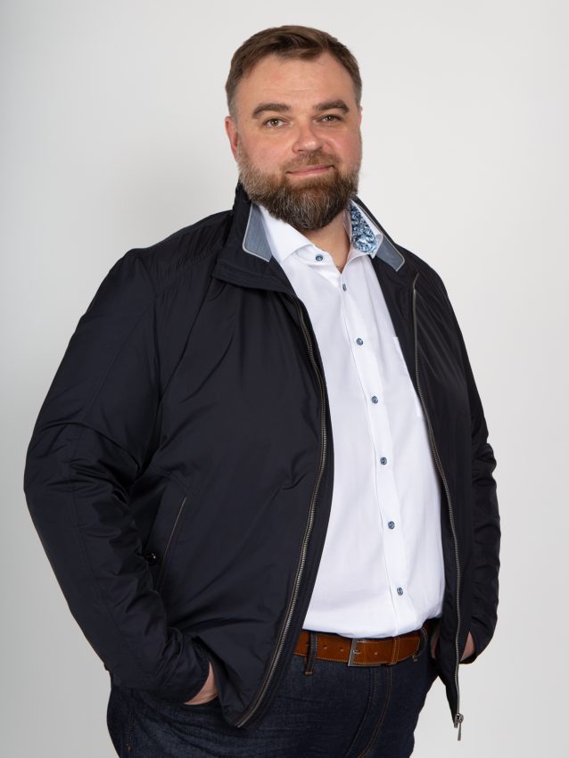 S'habiller quand il pleut Blouson imperméable Bugatti grande taille bleu marine