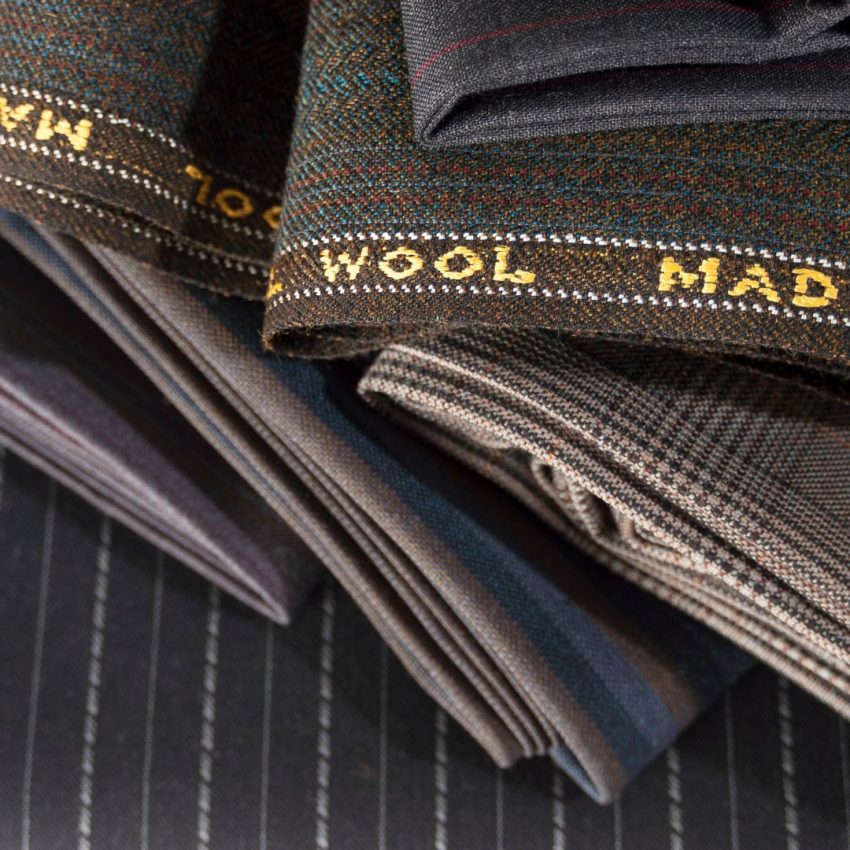 Tissu de laine pour la confection d'un costume grande taille